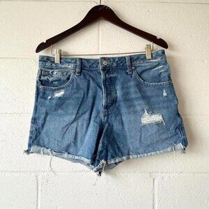 Express Boyfriend Midi Mid Rise Distressed Buttonfly Denim Shorts Women's 10